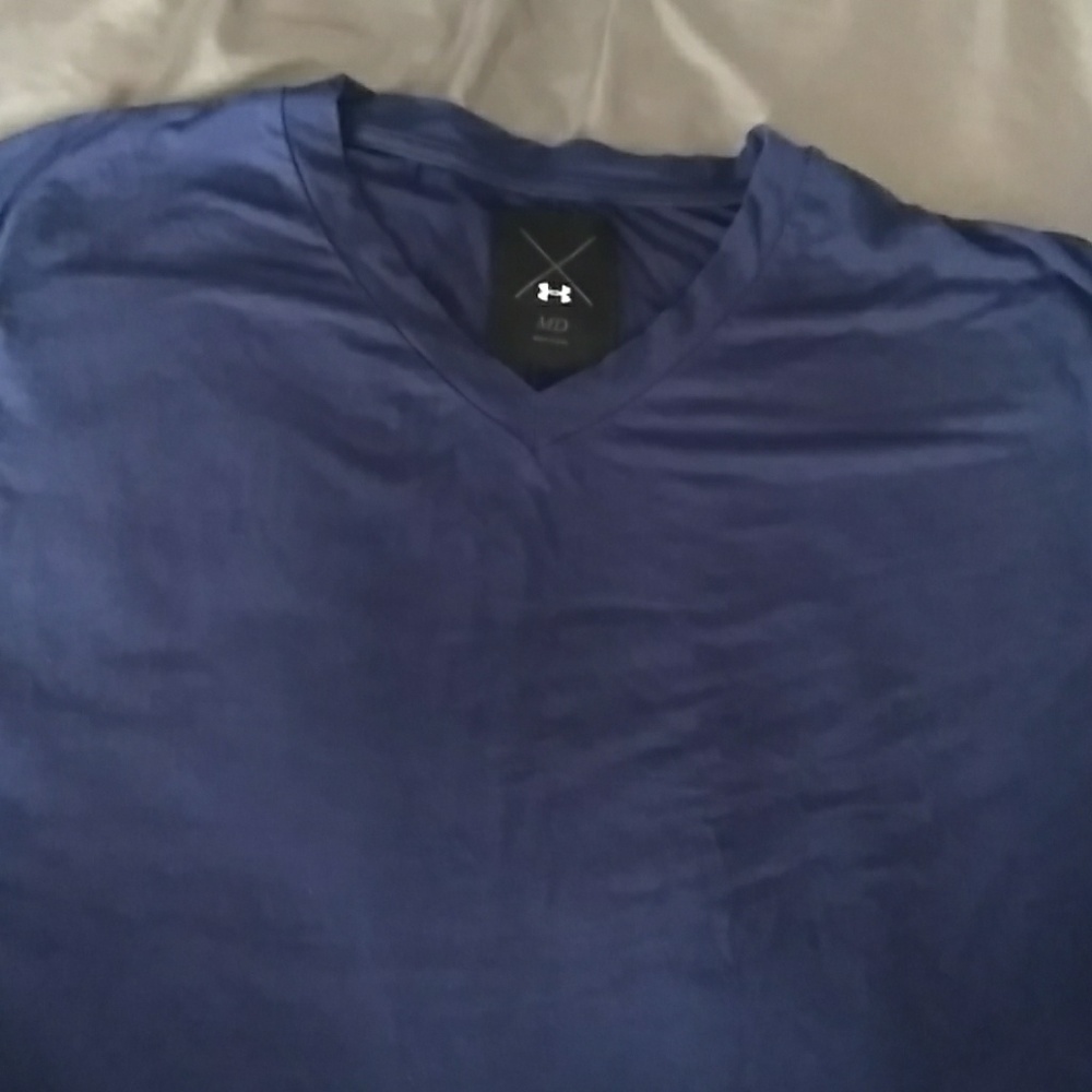 Under armour mens shirt